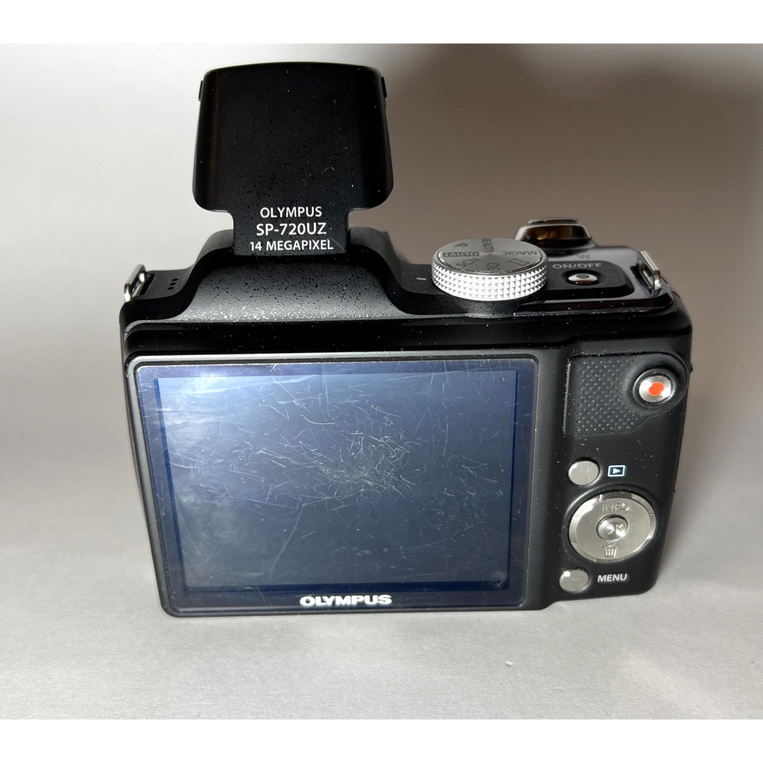 OLYMPUS SP-720UZ オリンパス　デジタルカメラ