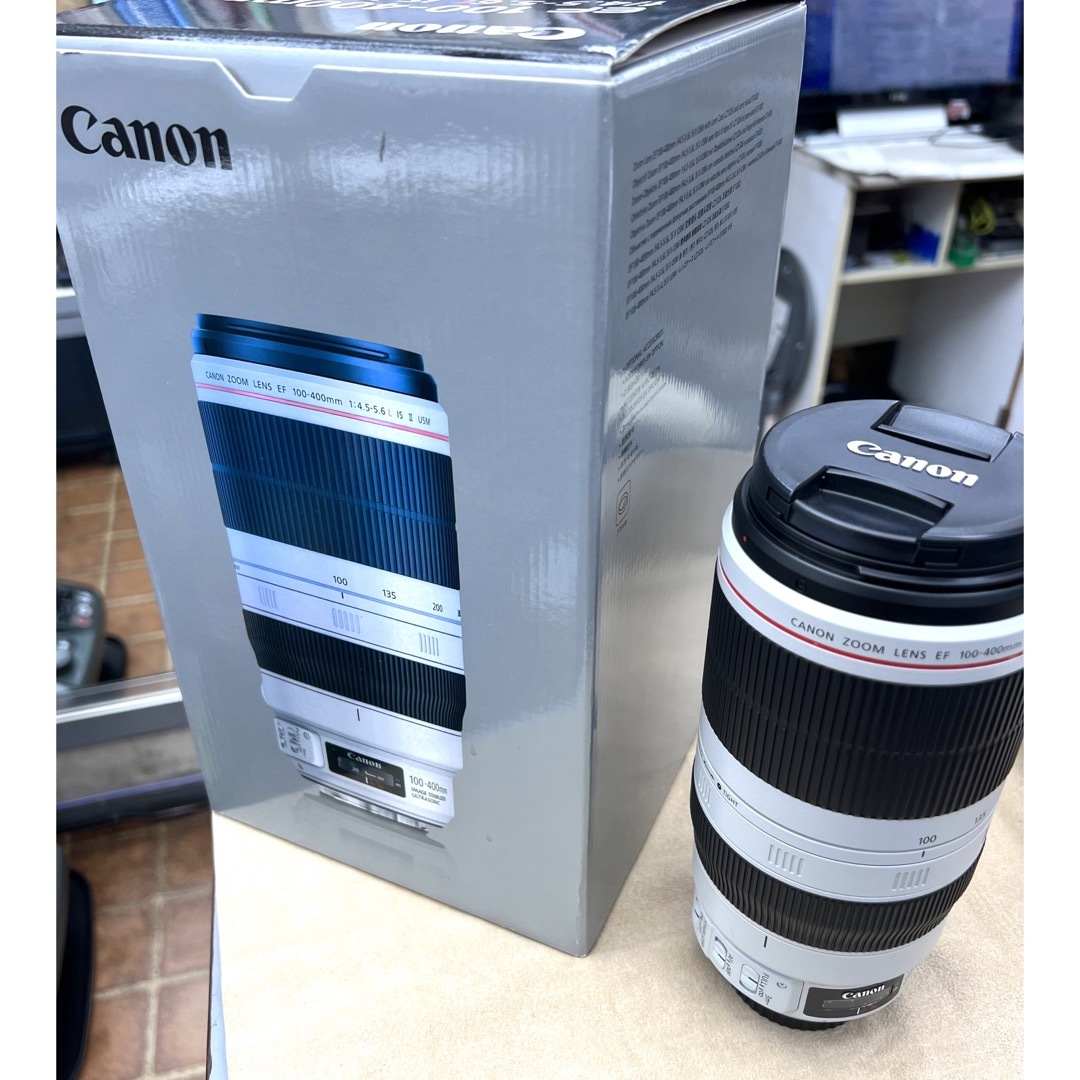 Canon(キヤノン)のm様専用　Canon EF100-400F4.5-5.6L IS 2USM新同品 スマホ/家電/カメラのカメラ(レンズ(ズーム))の商品写真