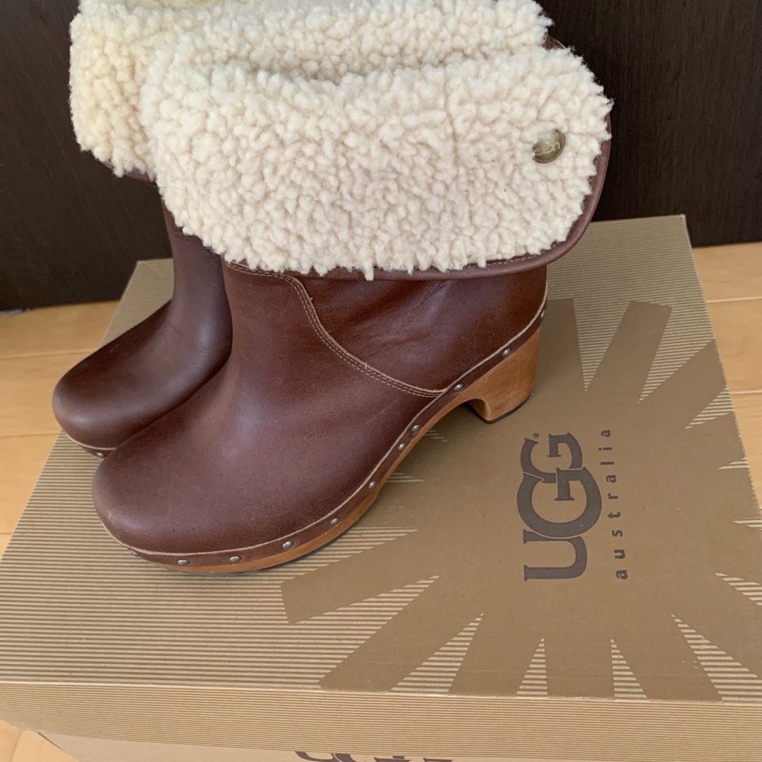 UGG(アグ)のUGG ブーツ レディースの靴/シューズ(ブーツ)の商品写真