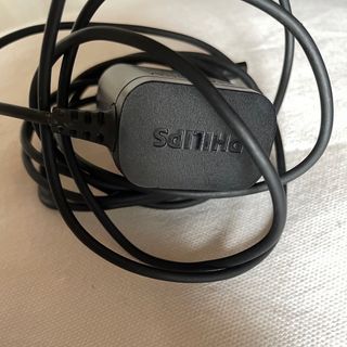 フィリップス(PHILIPS)のPHILIPS 髭剃り　アダプター(メンズシェーバー)