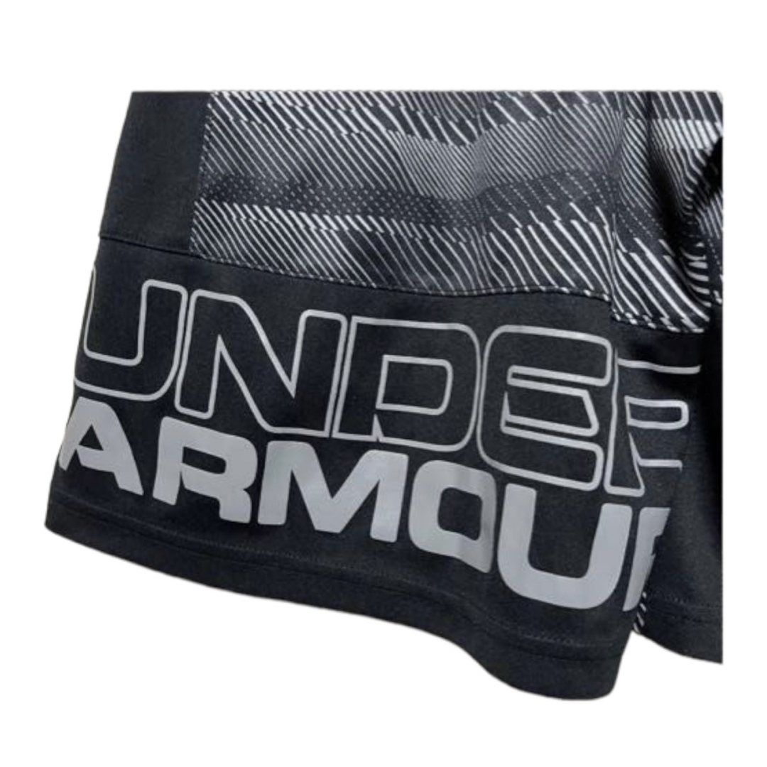 UNDER ARMOUR(アンダーアーマー)のアンダーアーマー　ハーフパンツ 140㎝ スポーツ/アウトドアのトレーニング/エクササイズ(その他)の商品写真