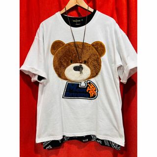 限定モデル◆ドロップショルダー デカ くまワッペン ロゴ Tシャツ◆【ホワイト】(Tシャツ/カットソー(半袖/袖なし))