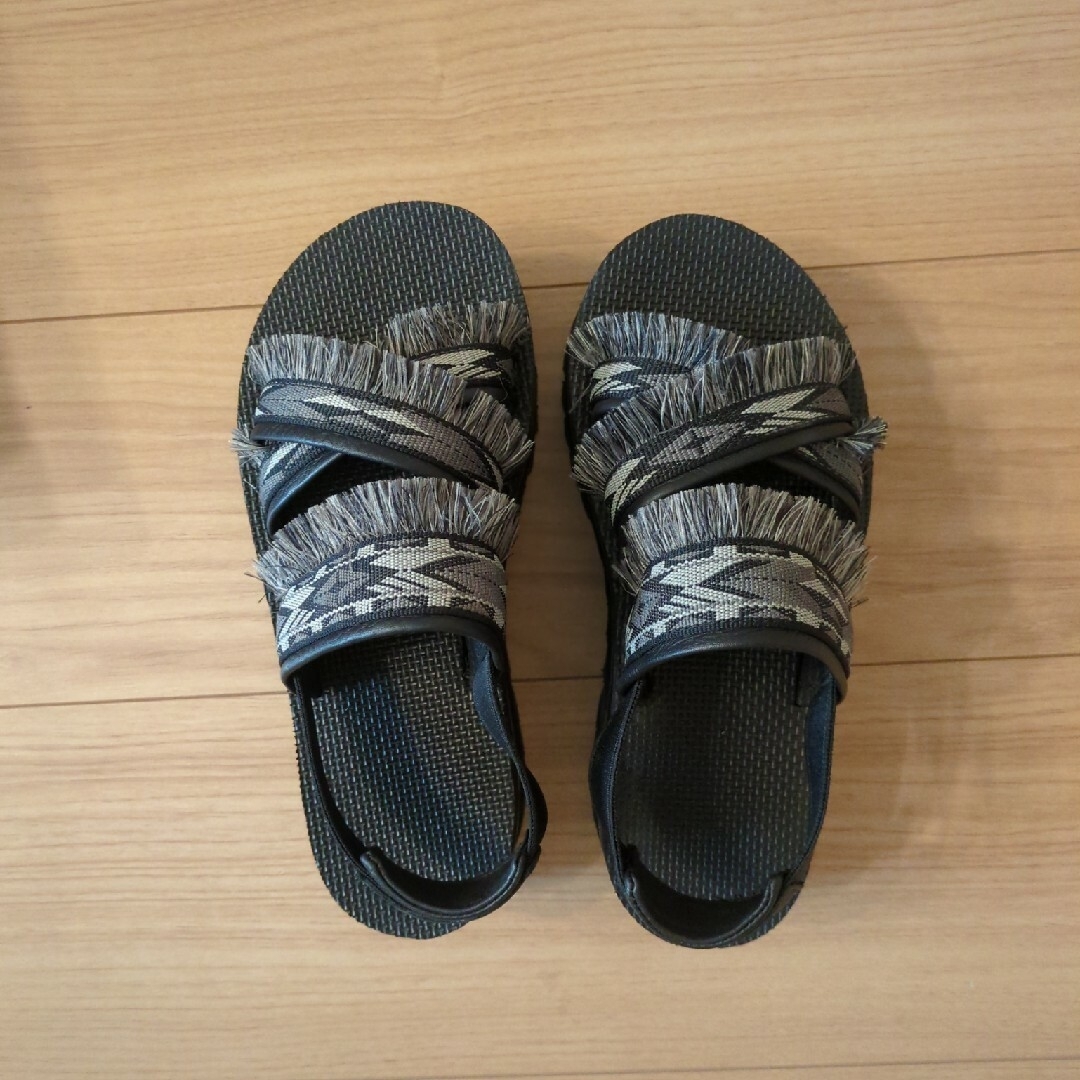 Teva(テバ)のteva フラットフォー厶　２３cm レディースの靴/シューズ(サンダル)の商品写真