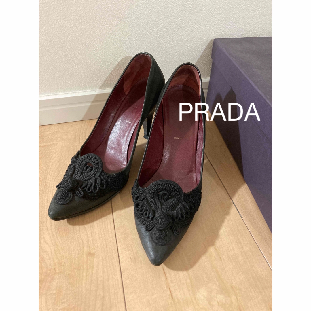 PRADA パンプス