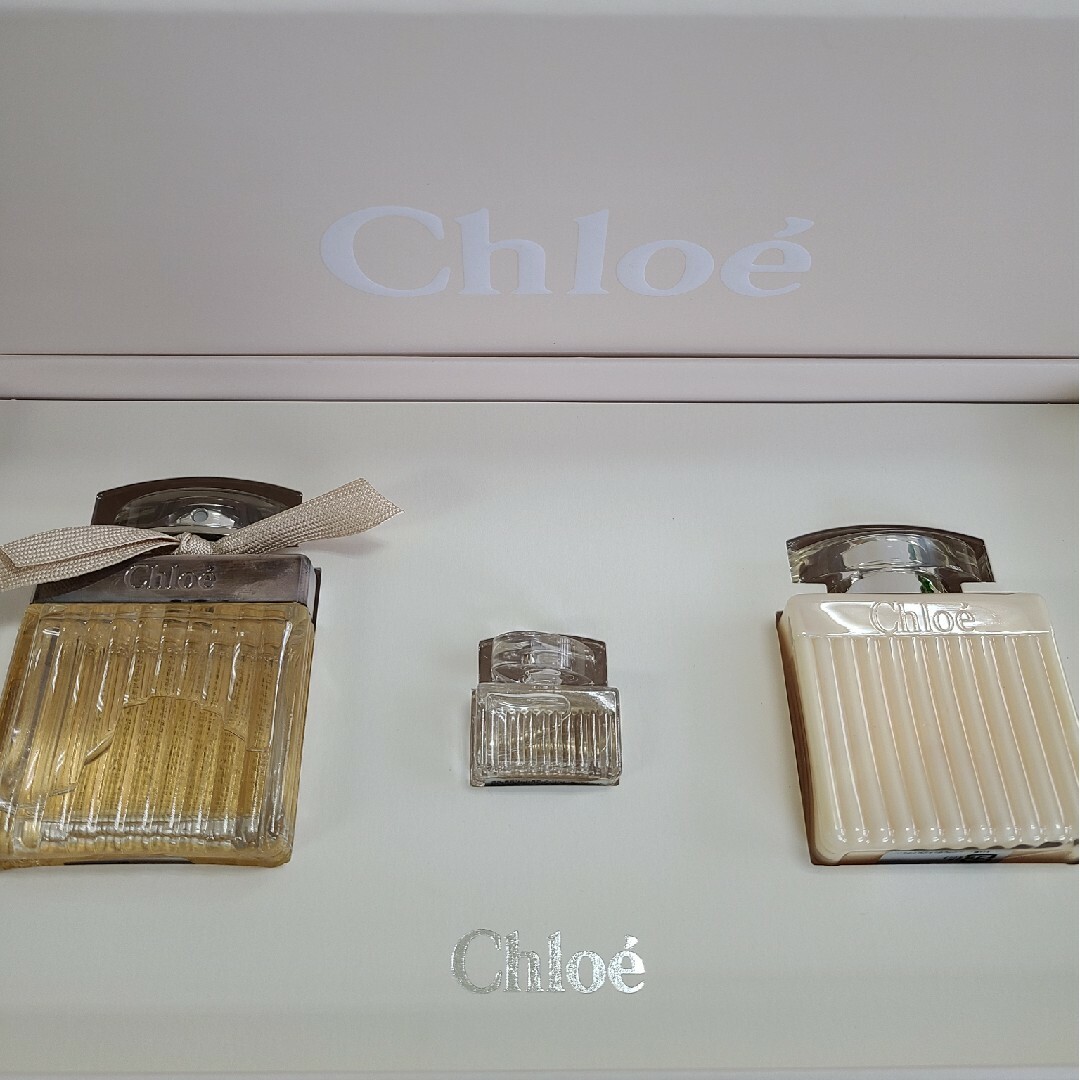 Chloe(クロエ)の新品未使用Chloe　クロエデラックスセット コスメ/美容の香水(香水(女性用))の商品写真