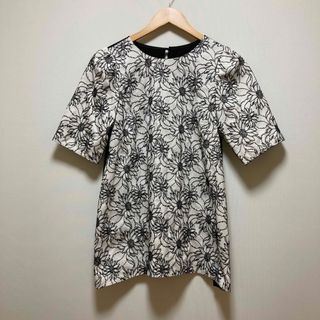 トランスワーク(TRANS WORK)の美品　トランスワーク　刺繍プルオーバー  ブラウス　Tシャツ(Tシャツ(半袖/袖なし))