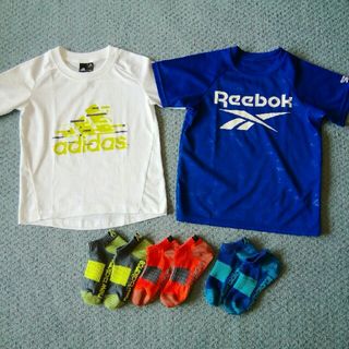 アディダス(adidas)の【最終お値下げです☺】アディダス リーボックTシャツ2枚セット おまけ付き(Tシャツ/カットソー)