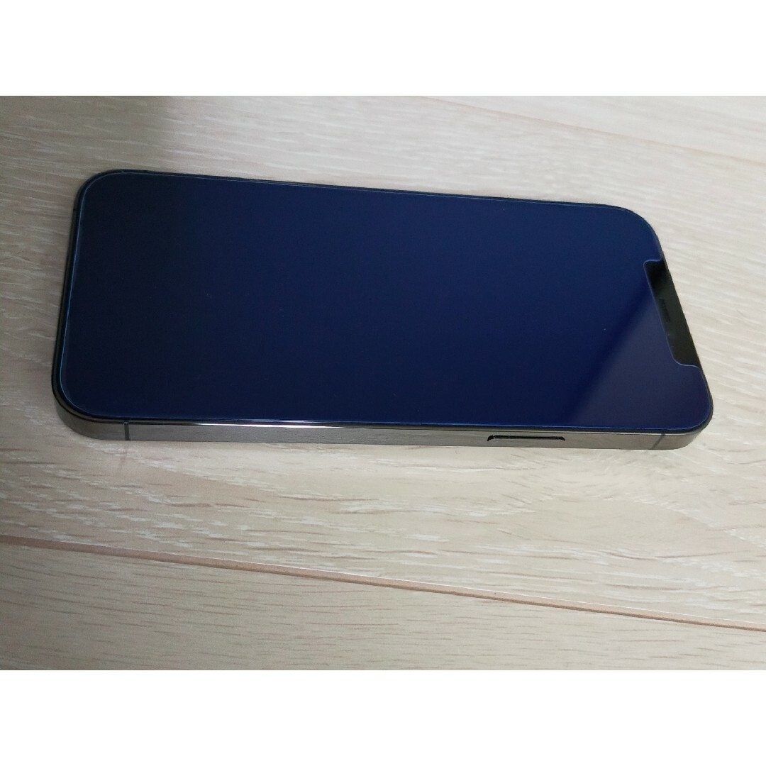 iPhone(アイフォーン)のApple iPhone12 Pro 128GB グラファイト スマホ/家電/カメラのスマートフォン/携帯電話(スマートフォン本体)の商品写真