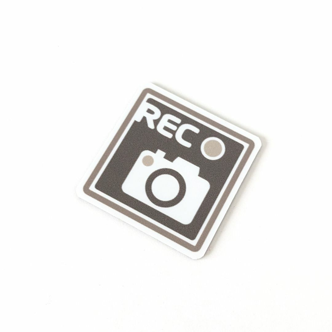 4.5×4.5cm【●REC マグネットステッカー/ブラウンベージュ】ドラレコ 自動車/バイクの自動車(車外アクセサリ)の商品写真