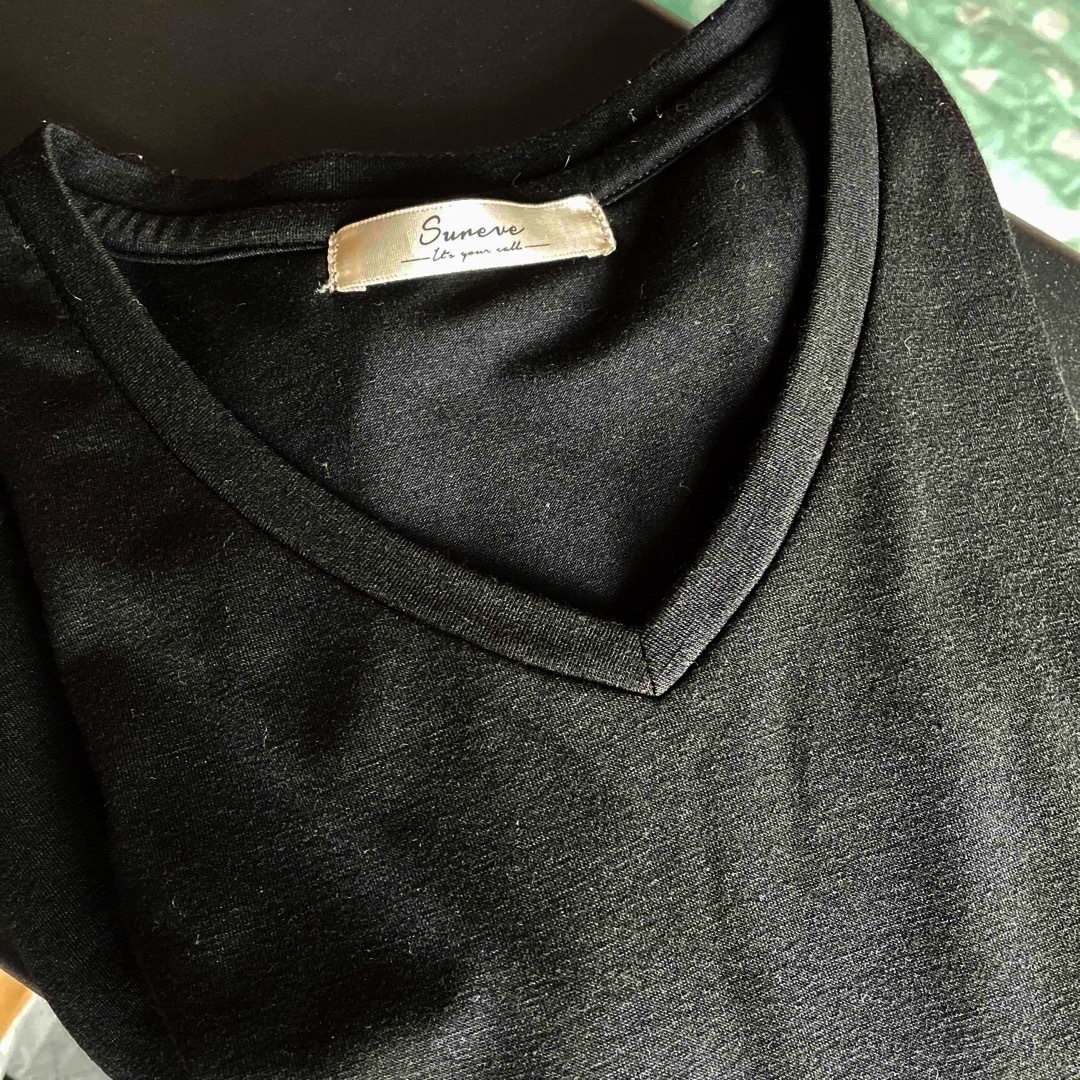 Vネック半そでTシャツ レディースのトップス(Tシャツ(半袖/袖なし))の商品写真