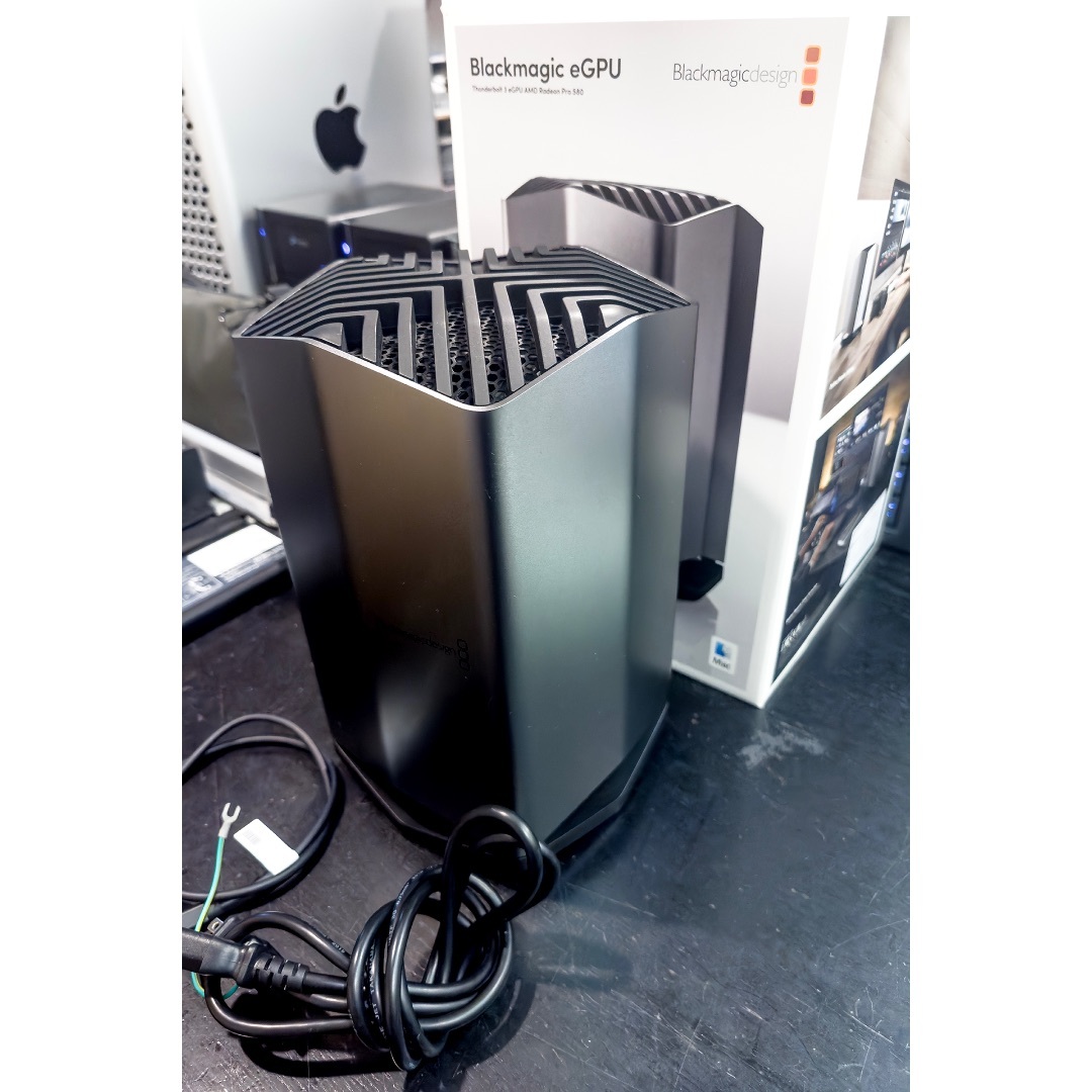 Blackmagic eGPU Radeon Pro 580 ☆美品 | cranio-gindl.at
