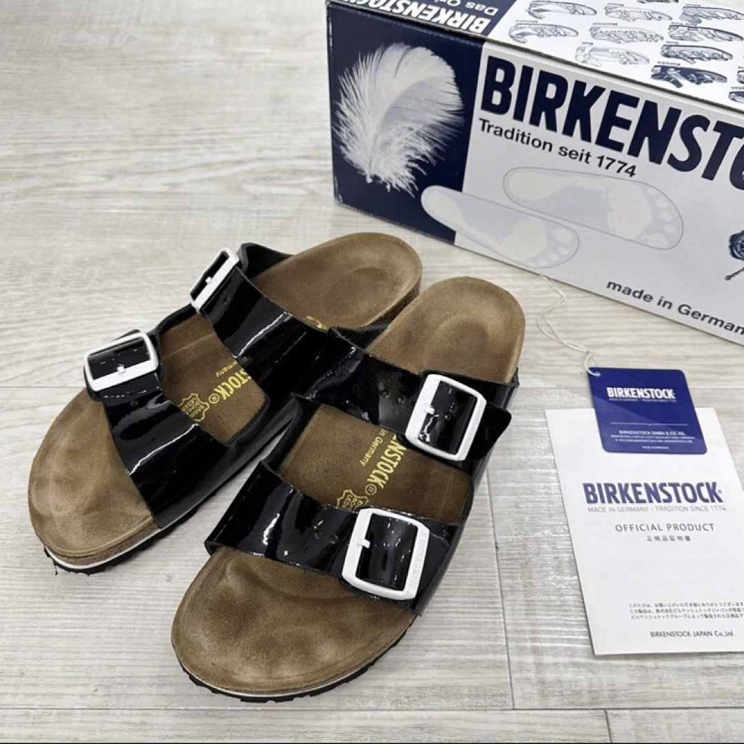 BIRKENSTOCK - 定番 BIRKENSTOCK アリゾナ レザー パテント サンダル