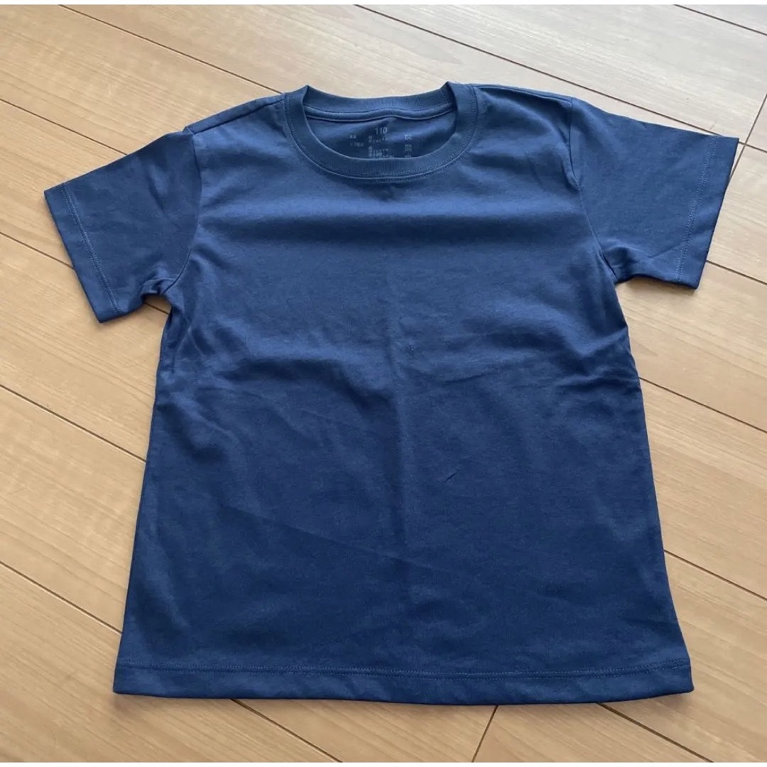 MUJI (無印良品)(ムジルシリョウヒン)の無印良品　キッズTシャツ　110 ネイビー キッズ/ベビー/マタニティのキッズ服男の子用(90cm~)(Tシャツ/カットソー)の商品写真