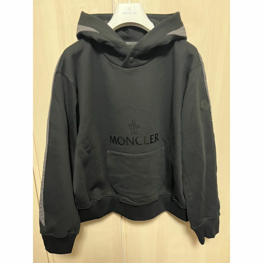 ☆未使用・本物保証☆MONCLER Hoodie パーカー L　ブラック