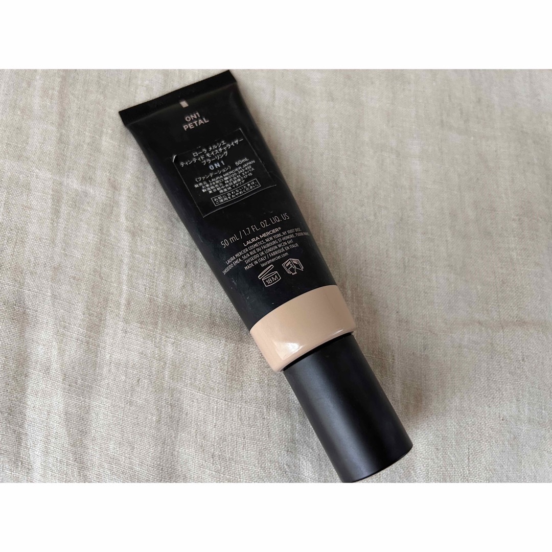 laura mercier ローラメルシエ ティンティド モイスチャーライザー ブラーリングの通販 by neko22 ローラメルシエ ティンティドモイスチャライザーブラーリング 0N1 50ml