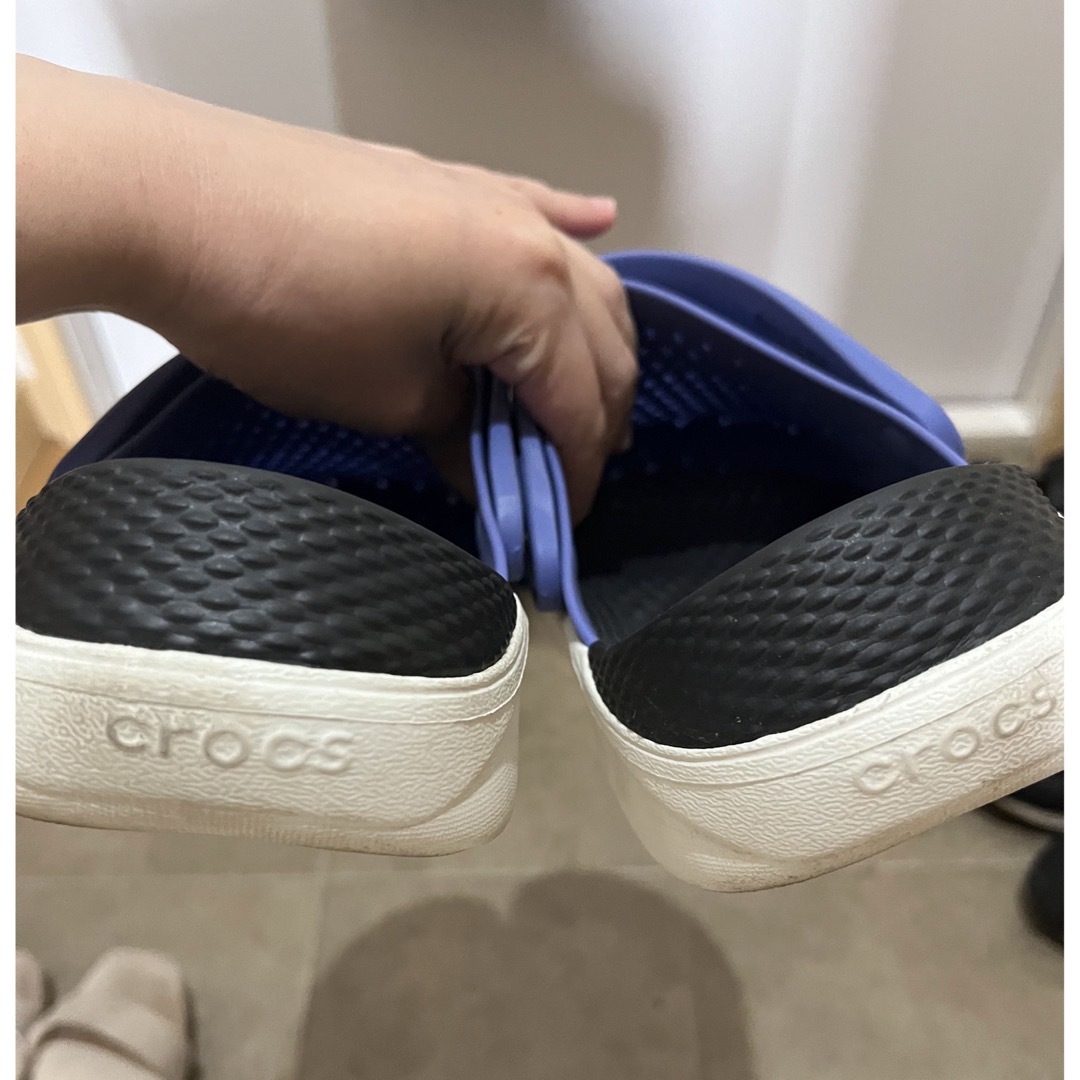 crocs(クロックス)のクロックス メンズの靴/シューズ(サンダル)の商品写真