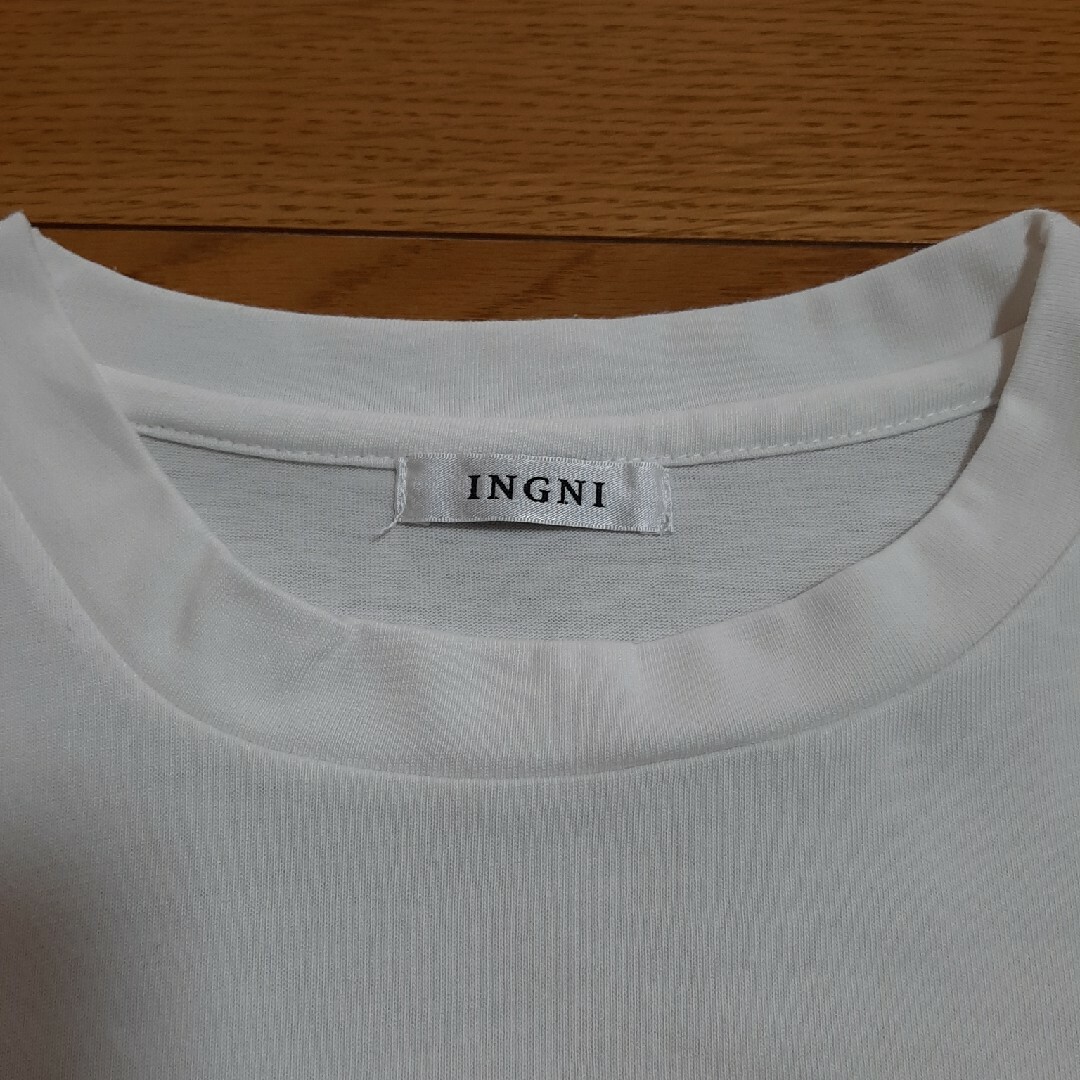 INGNI(イング)の美品　イング　白ビッグT  M レディースのトップス(Tシャツ(半袖/袖なし))の商品写真