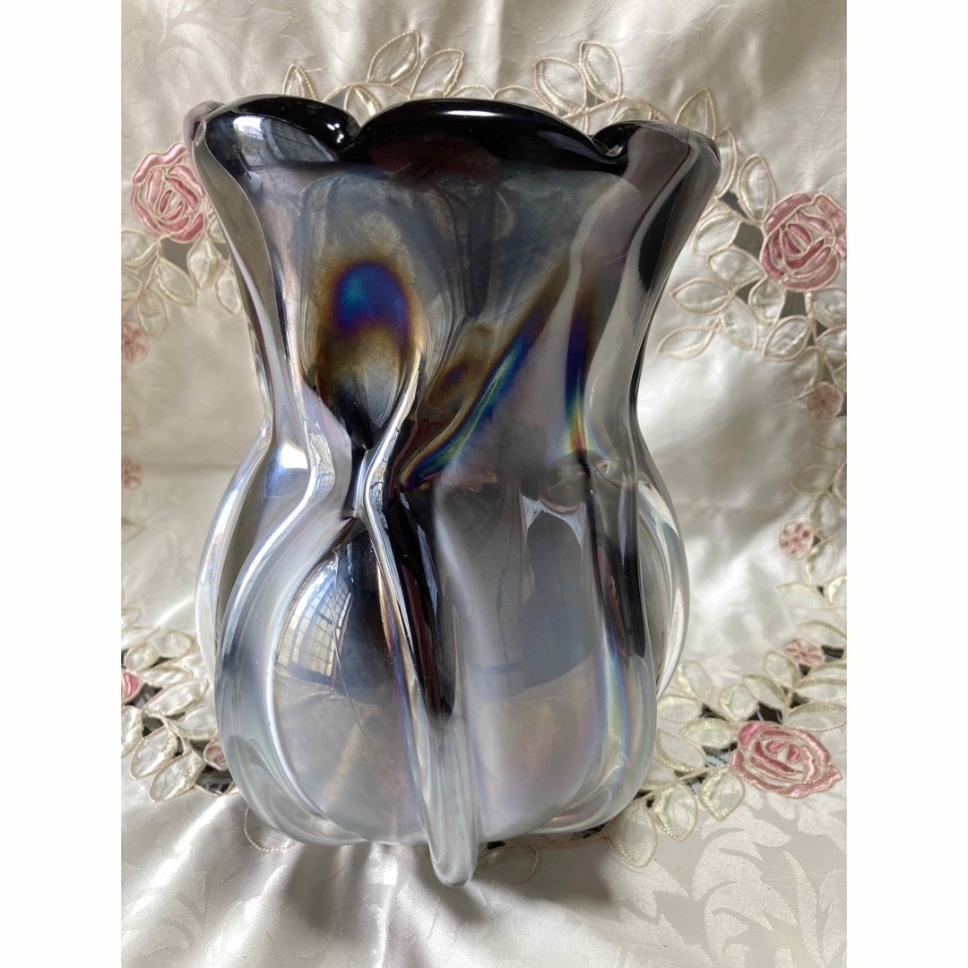 螺鈿模様のガラス花瓶 インテリア/住まい/日用品のインテリア小物(花瓶)の商品写真