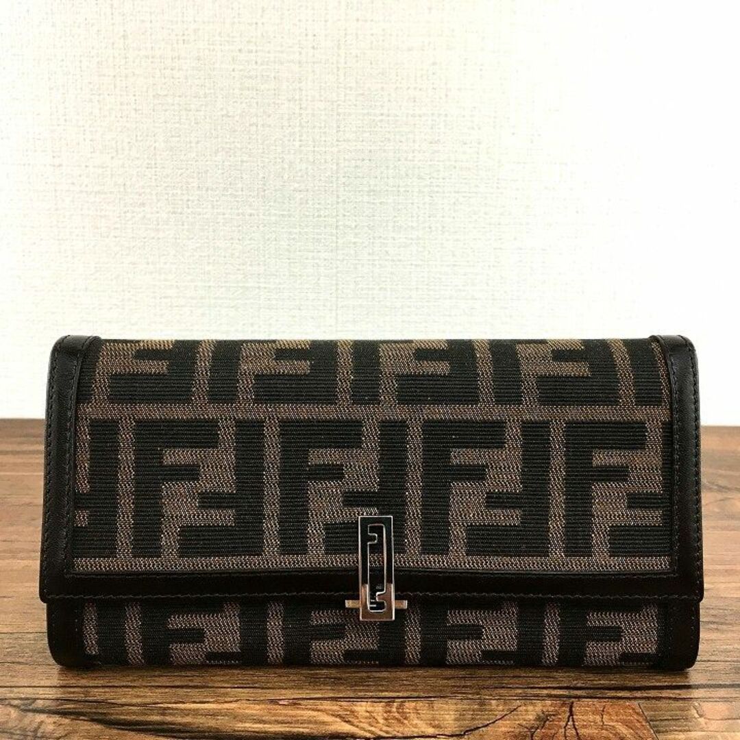 未使用品 FENDI 長財布 310840 ズッカ柄 410 | vrealitybolivia.com