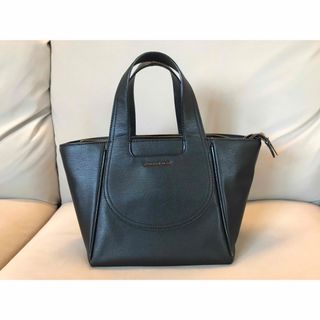 チャールズアンドキース(Charles and Keith)のチャールズアンドキース　バッグ(トートバッグ)