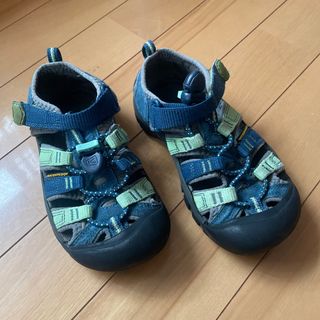 キーン(KEEN)のkeen キッズ　サンダル(サンダル)