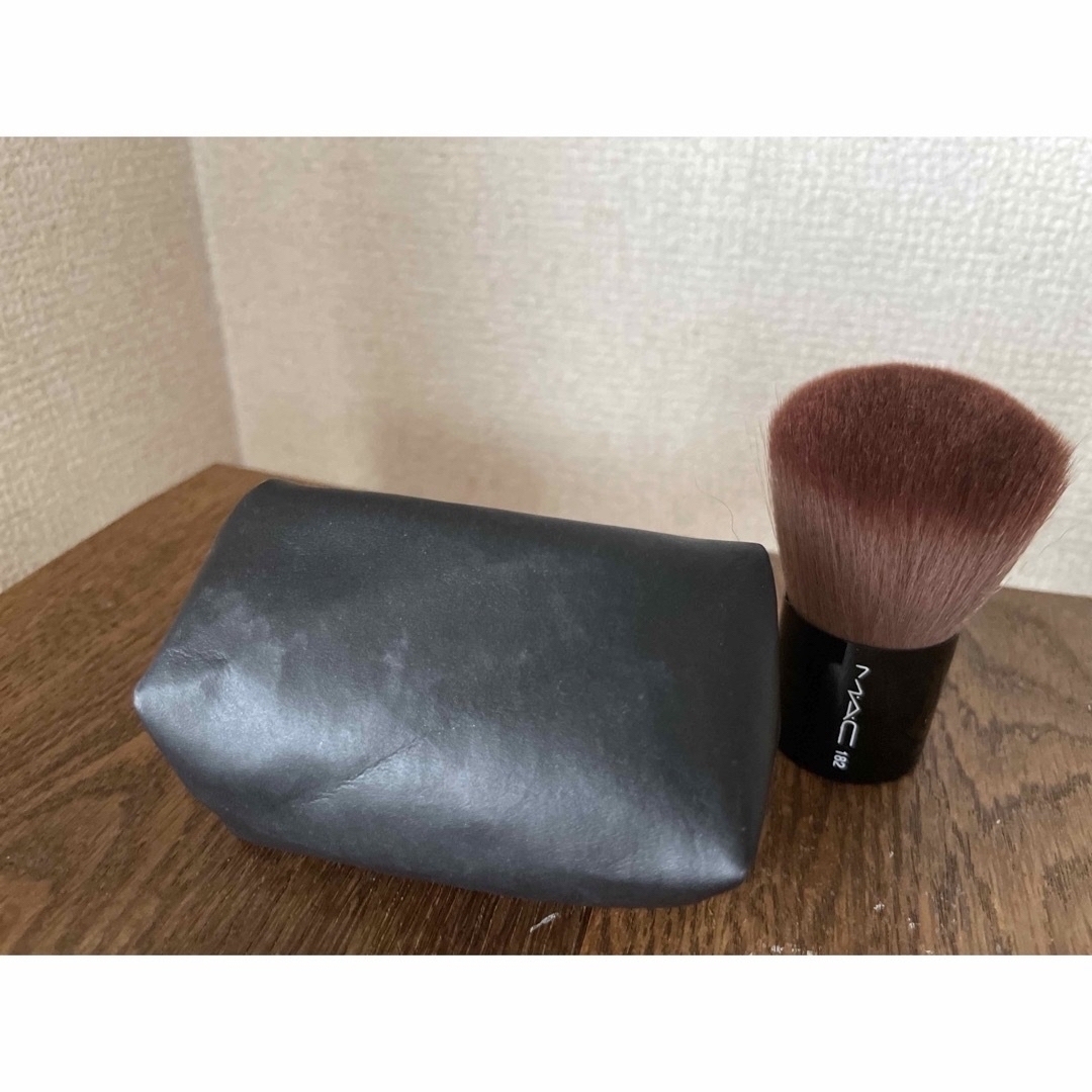 MAC(マック)のミユ様　専用【未使用】MAC ミニブラシ コスメ/美容のメイク道具/ケアグッズ(ブラシ・チップ)の商品写真