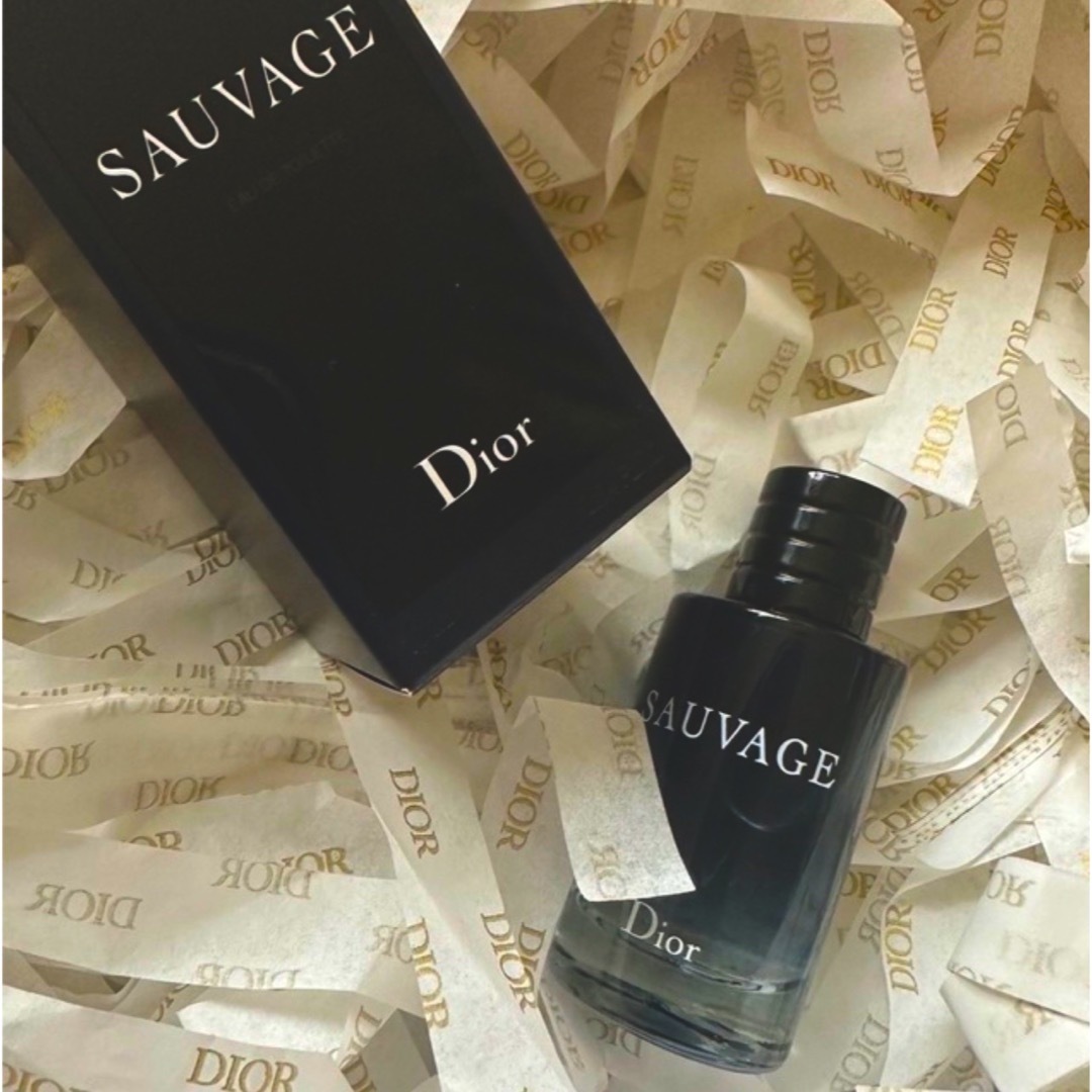 Christian Dior(クリスチャンディオール)のDior sauvage メンズ 香水　クリスチャン　ディオール コスメ/美容の香水(香水(男性用))の商品写真