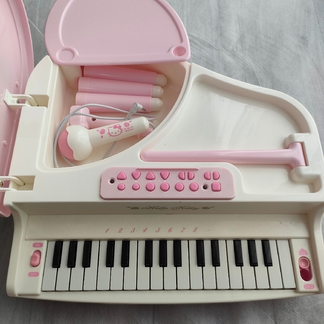 ハローキティ(ハローキティ)のキティちゃん　ピアノ キッズ/ベビー/マタニティのおもちゃ(楽器のおもちゃ)の商品写真