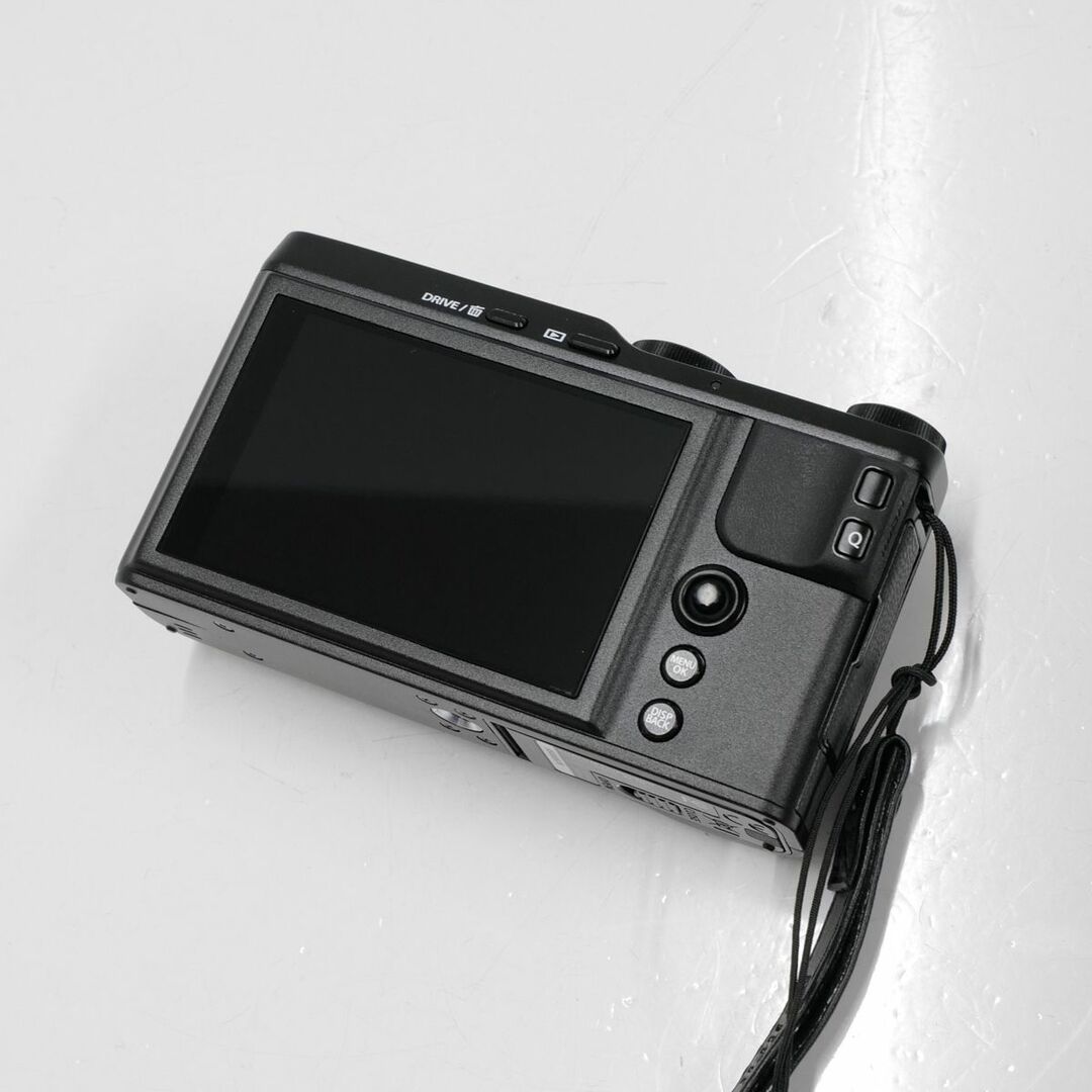 XF10 富士フイルム USED超美品 コンパクトデジタルカメラ 本体＋バッテリー APS-C 18.5ｍｍ F2.8 単焦点 Wi-Fi 完動品  CP3038