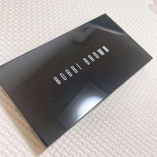 ボビイブラウン(BOBBI BROWN)のスキンウェイトレスパウダーファンデーション W-046 ウォームベージュ(ファンデーション)