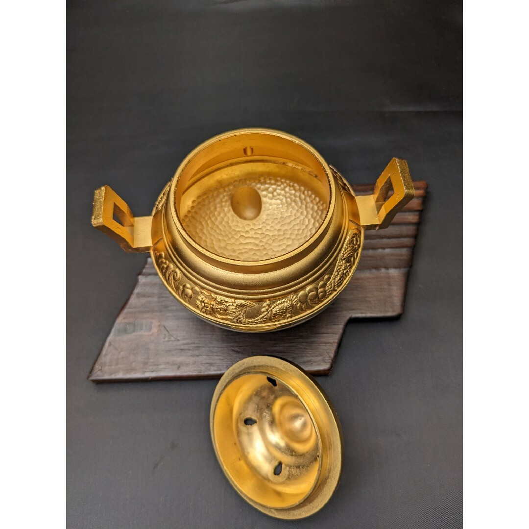 ☆a975、○龍神香炉 金香炉(金メッキ)三つ足 香道具 鍍金 ☆a975、○龍神香炉 金香炉(金メッキ)三つ足 香道具 鍍金