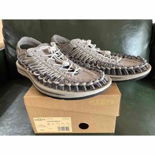 キーン(KEEN)の試着品 KEEN UNEEK STEEL GREY/DRIZZLE(サンダル)