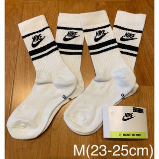 ナイキ(NIKE)の新品　ナイキ　M(23-25cm)  エッセンシャル　クルーソックス　2足セット(ソックス)