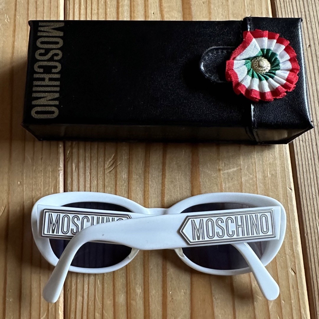 MOSCHINO(モスキーノ)のmoschino サングラス レディースのファッション小物(サングラス/メガネ)の商品写真