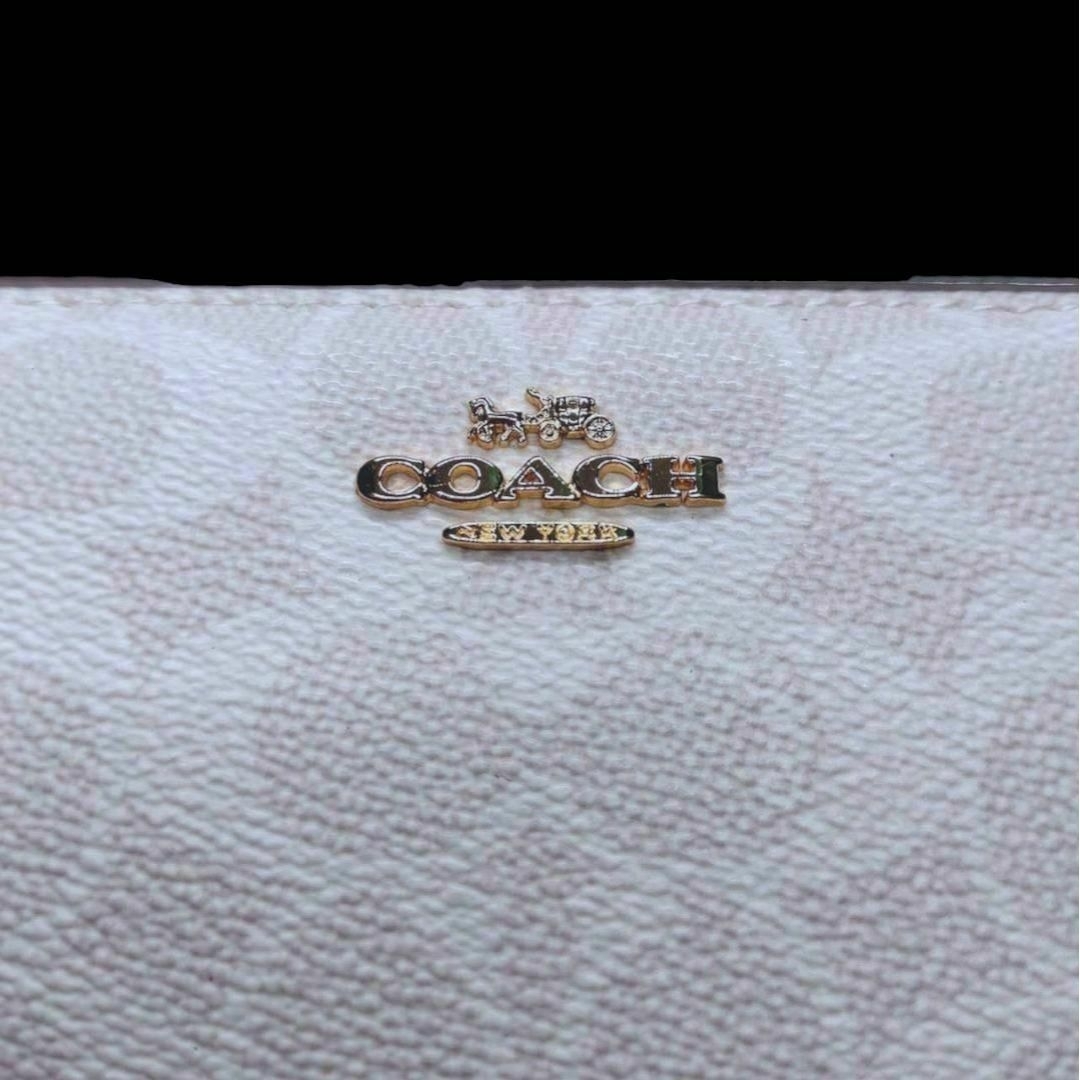 COACH(コーチ)のCOACH(コーチ) 長財布【ロングジップアラウンドウォレット】品番:C4452 レディースのファッション小物(財布)の商品写真