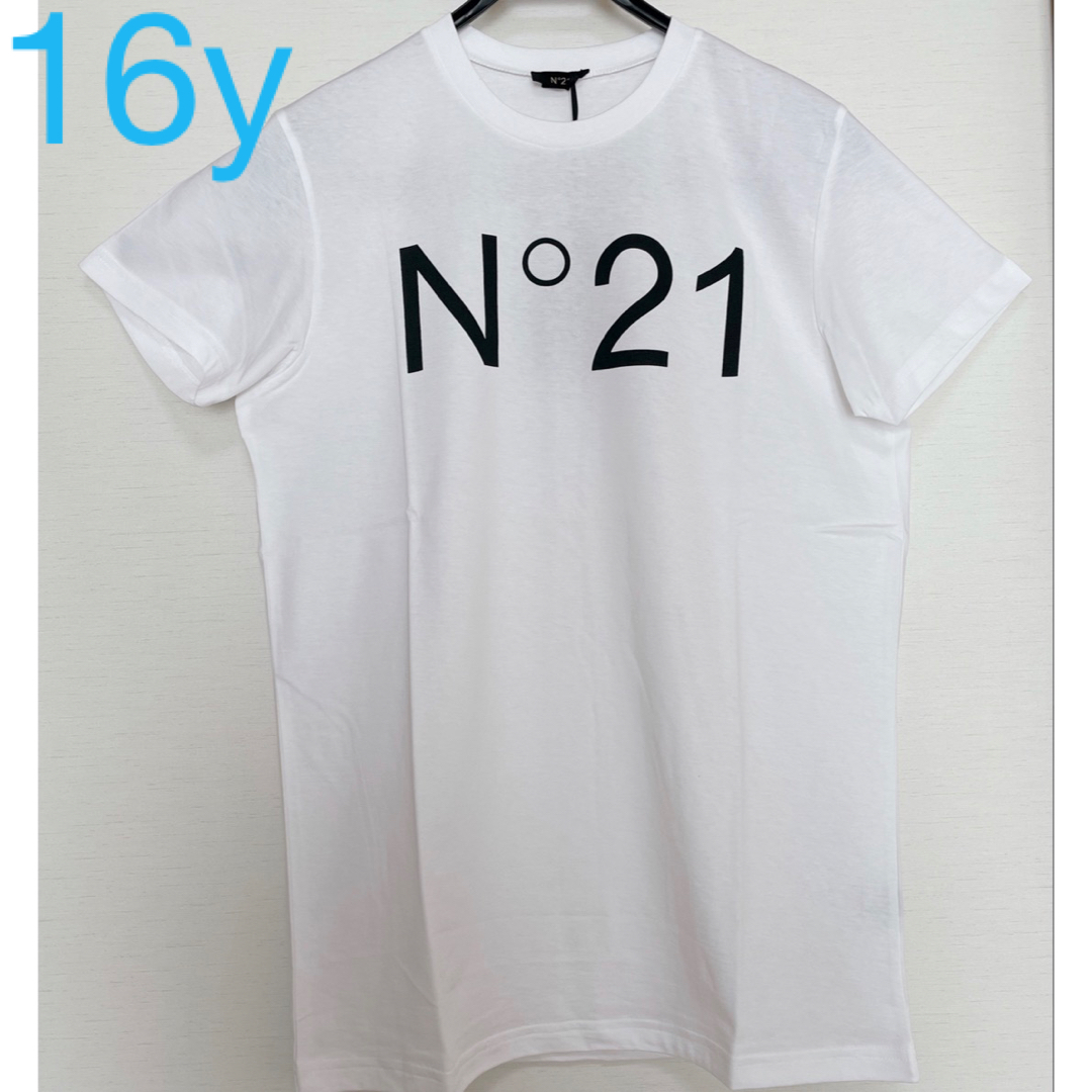 新品【ヌメロヴェントゥーノ】N°21 ロゴTシャツ カーキ L相当-