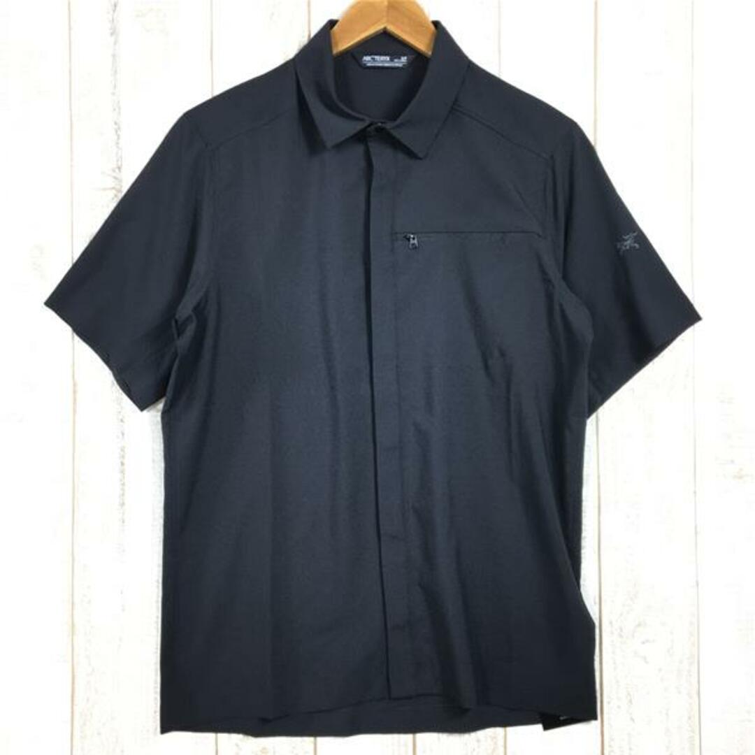 MENs S  アークテリクス スカイライン ショートスリーブ シャツ Skyline SS Shirt ARCTERYX X000007436 002291 Black ブラック系ネックラインの構造