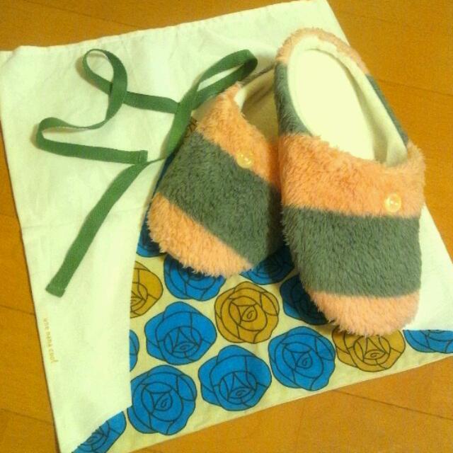 une nana cool(ウンナナクール)のウンナナルームシューズ♪専用布袋付 レディースのルームウェア/パジャマ(ルームウェア)の商品写真