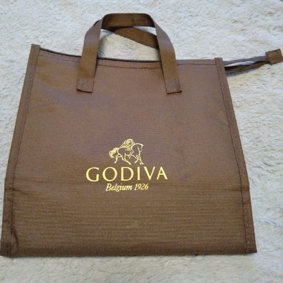 GODIVA(ゴディバ)のゴディバの保冷バッグ  インテリア/住まい/日用品のキッチン/食器(弁当用品)の商品写真