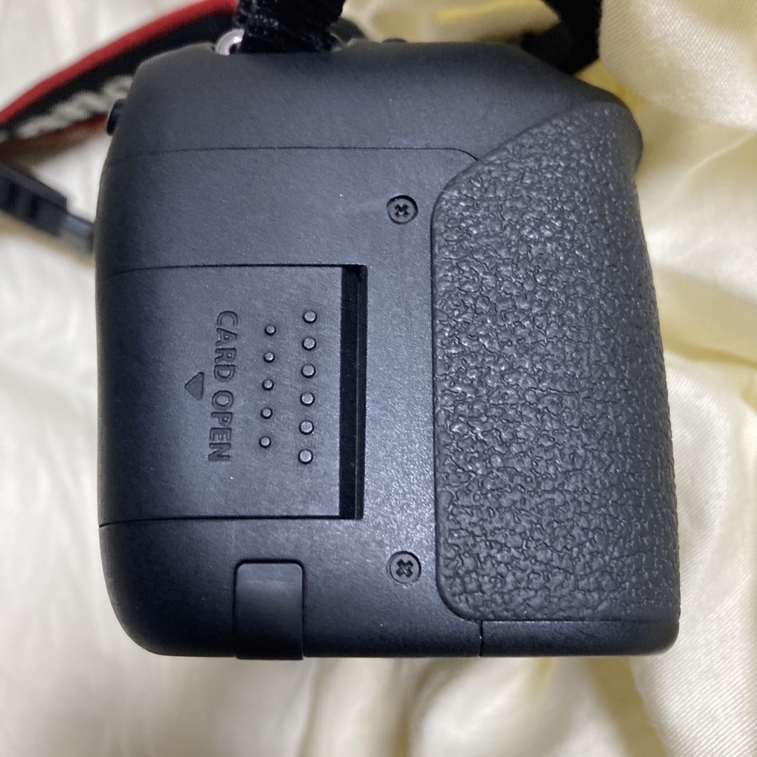 Canon EOS 9000Dボディ Canon EOS 9000Dボディ