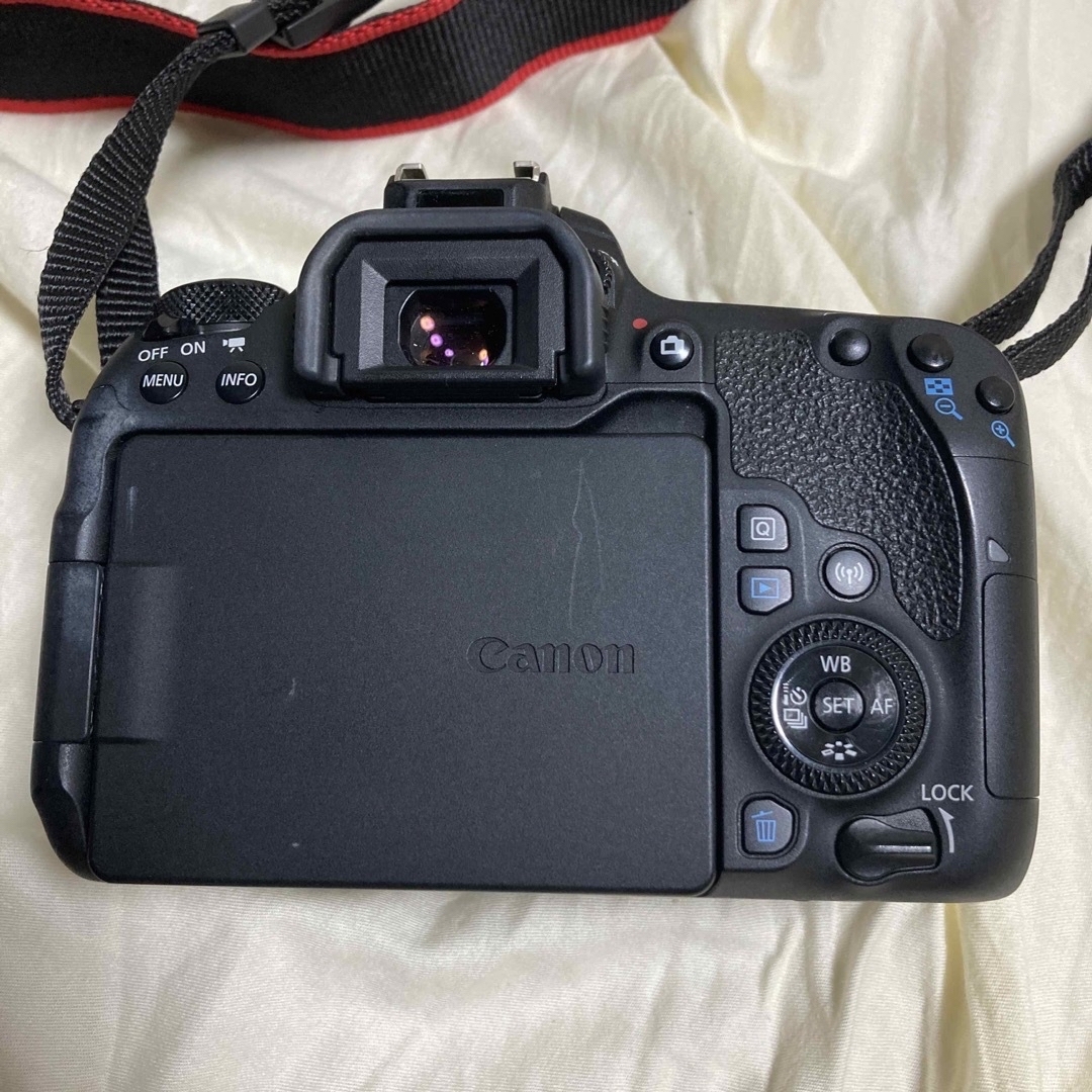 Canon EOS 9000Dボディ Canon EOS 9000Dボディ