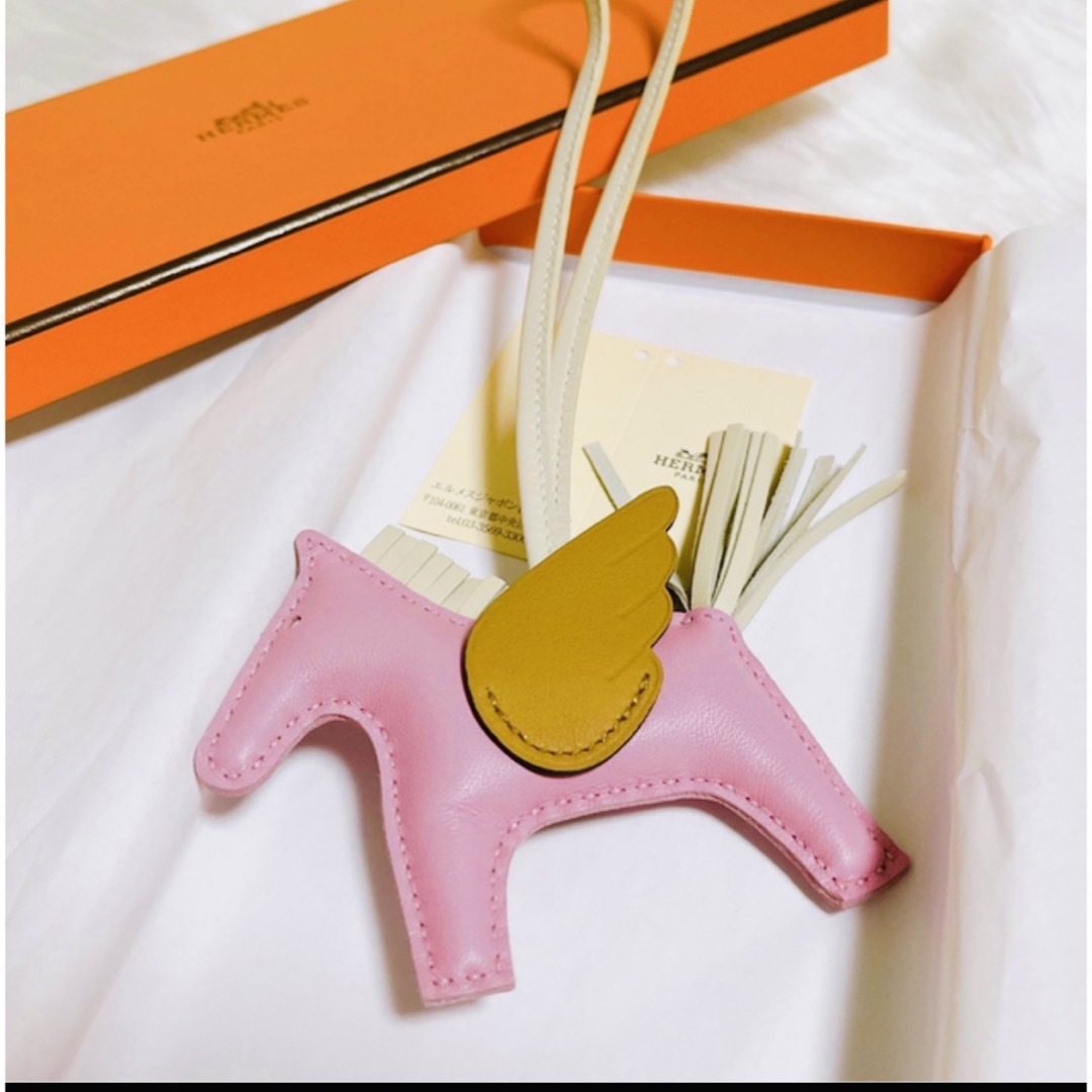 Hermes - 【最新作】HERMES エルメス ロデオ チャーム ペガサス PM