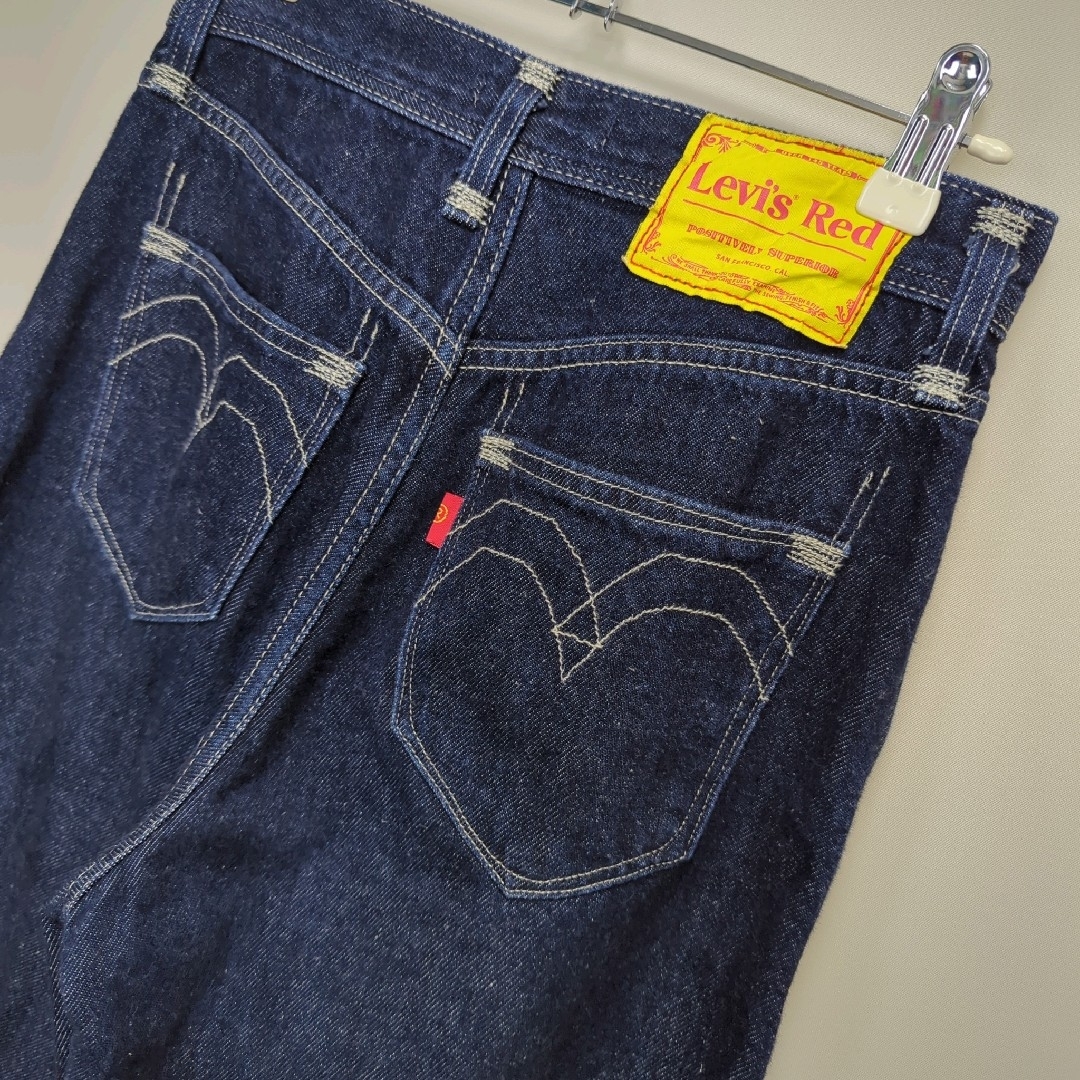 Levi's(リーバイス)の★Levi’s RED コットンリネン テーパード デニムパンツ レディースのパンツ(デニム/ジーンズ)の商品写真