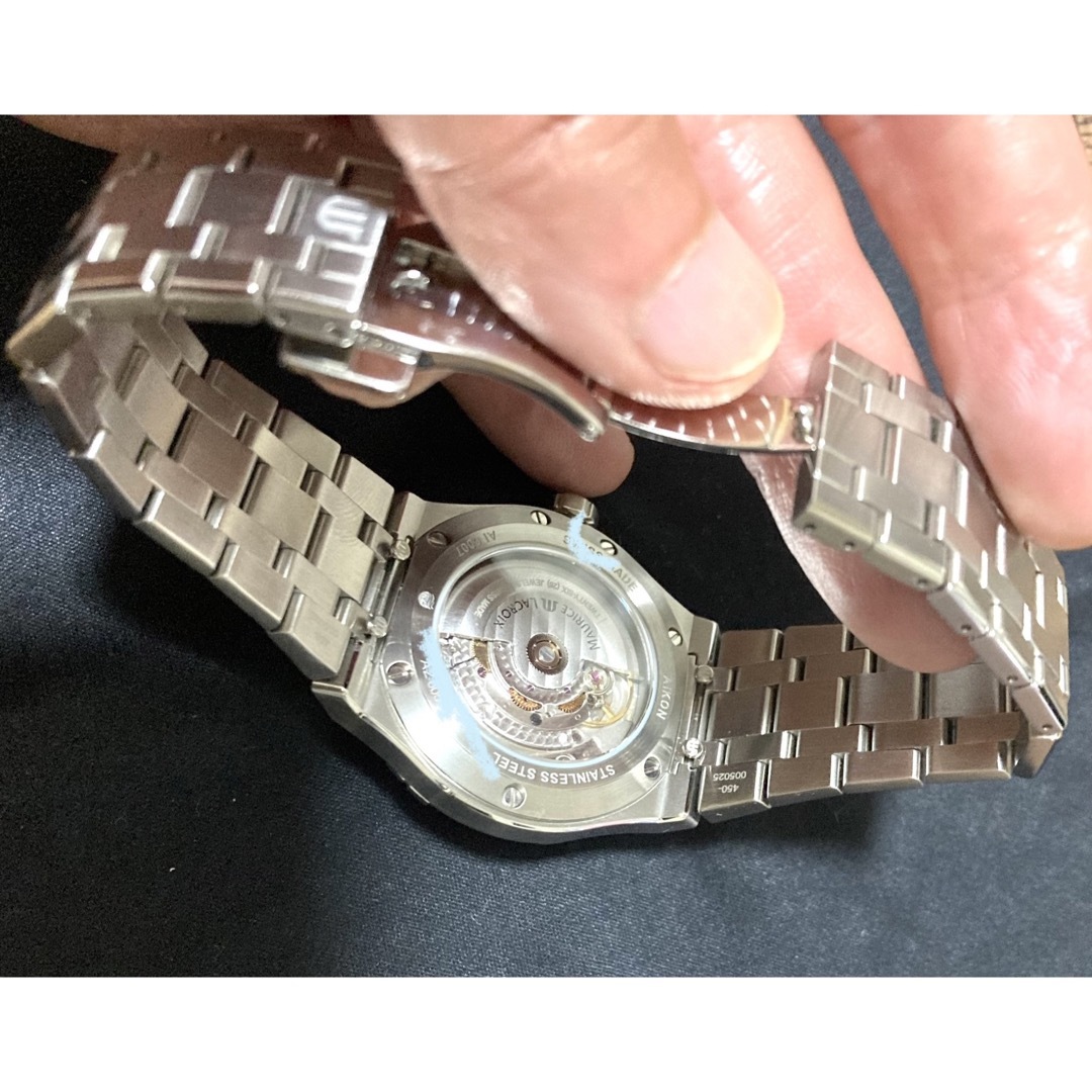 MAURICE LACROIX(モーリスラクロア)のあばば様専用　モーリスラクロア　アイコン　オートマティック　39mm エクリュ メンズの時計(腕時計(アナログ))の商品写真