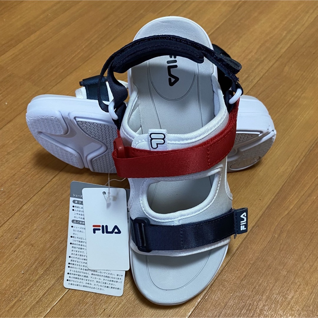 FILA(フィラ)のキッズ ジュニア サンダル キッズ/ベビー/マタニティのキッズ靴/シューズ(15cm~)(サンダル)の商品写真