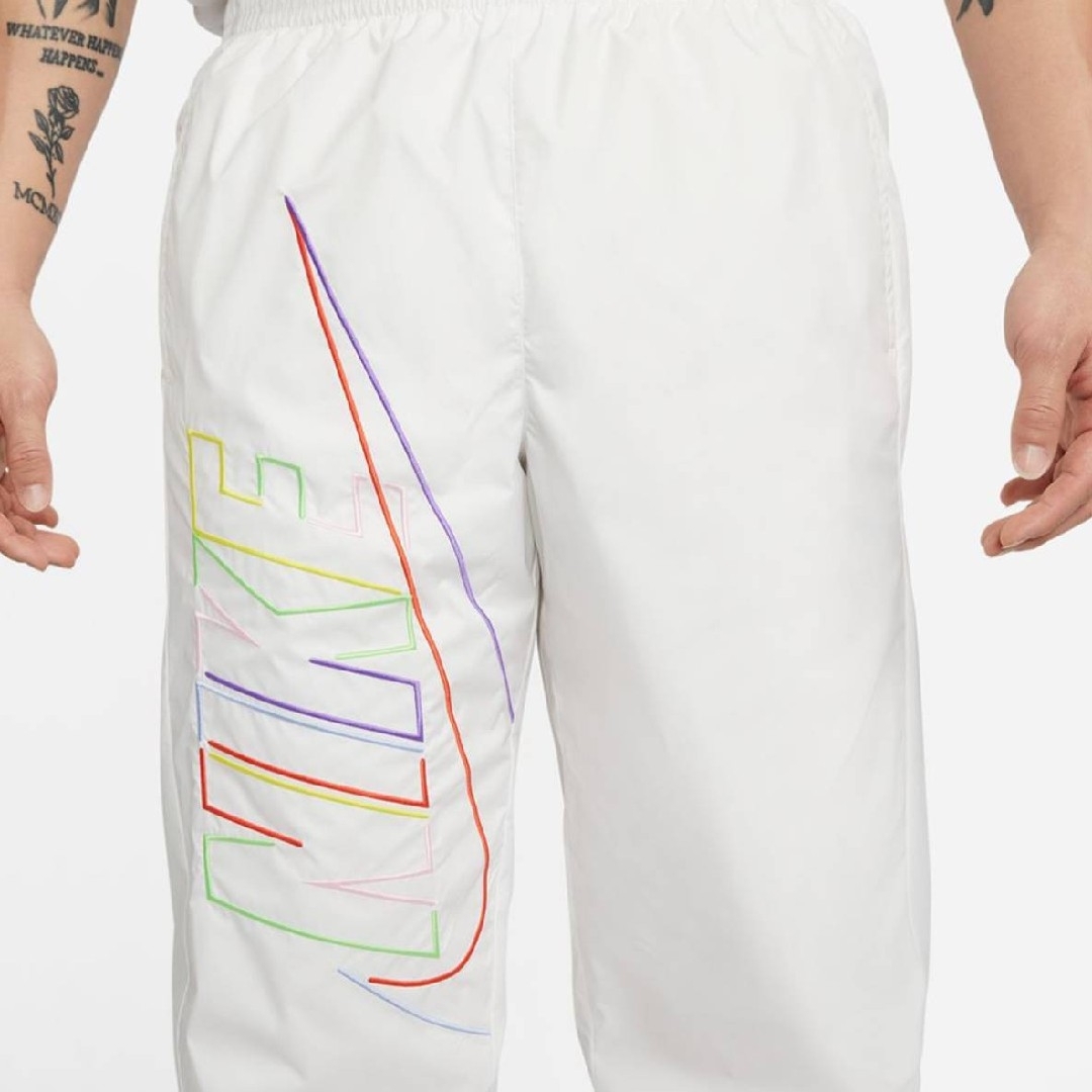 NIKE [新品 NIKE ナイキ ウーブンパンツ ナイロンパンツ 撥水/防風