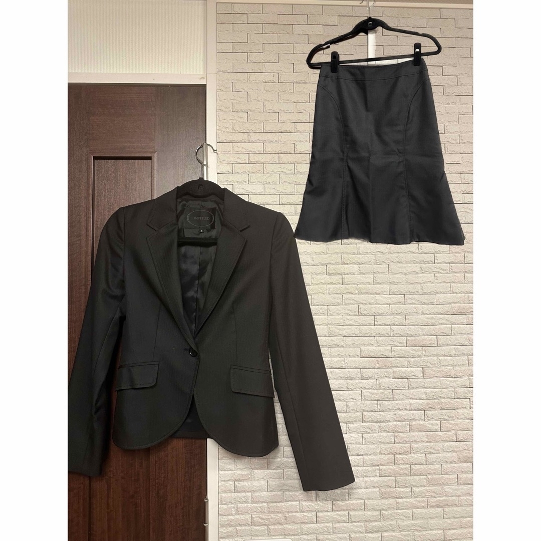 UNTITLED(アンタイトル)のスーツ上下セット レディースのフォーマル/ドレス(スーツ)の商品写真