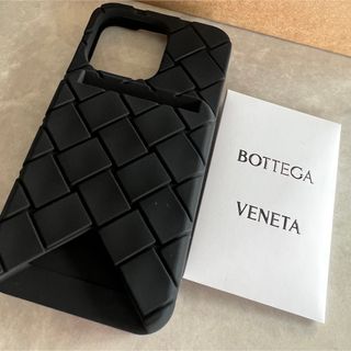 ボッテガヴェネタ(Bottega Veneta)の【新品】ボッテガ　iPhoneケース 13pro ブラック(iPhoneケース)