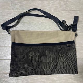 ダブルクローゼット(w closet)のWcloset ダブルクローゼット　サコッシュ　ベージュ(ショルダーバッグ)