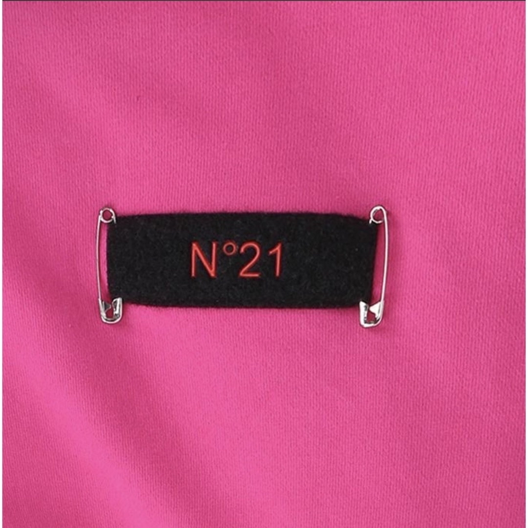 AW22【N°21】ロゴパッチピンクパーカー　ヌメロヴェントゥーノ 4